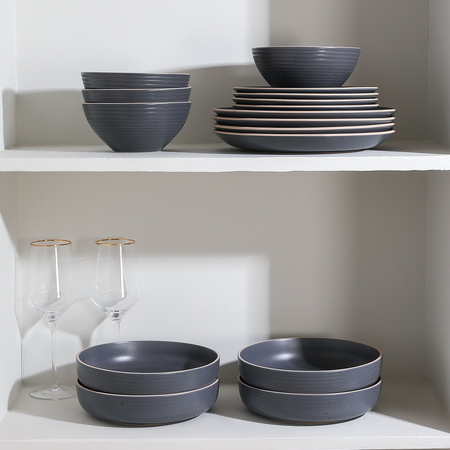 mercvo mercvoware Dinnerware mercvo in Charcoal - Modern, Durable & Versatile for 4 or 8 People