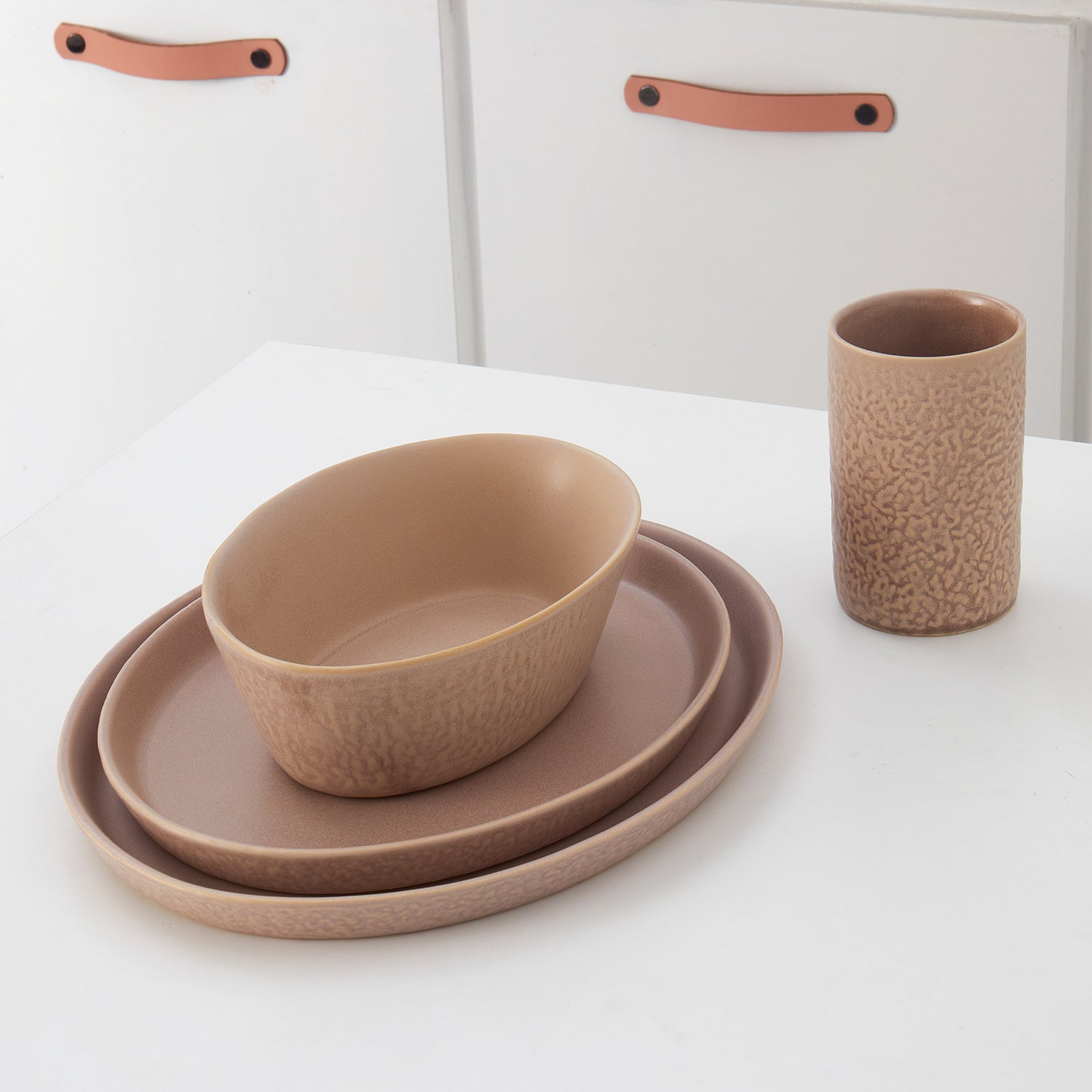 mercvo mercvoware Dinnerware mercvo - Nude: A Modern, Stackable & Durable 4 or 8 - Person mercvo in Earthy Tones