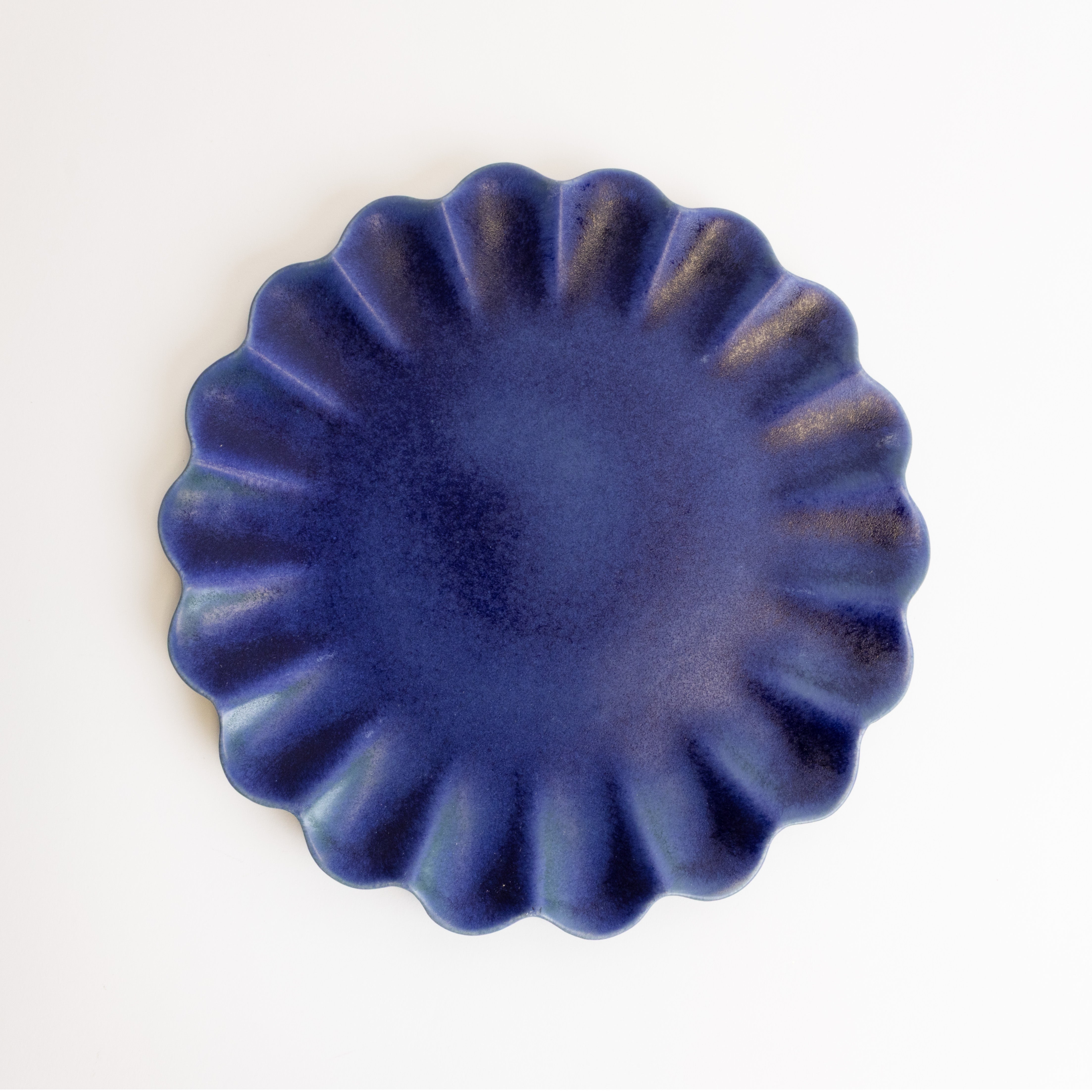 mercvo mercvoware Salad Plate in Blue – Artisanal, Versatile & Durable Ceramic Plate with Scalloped Rims