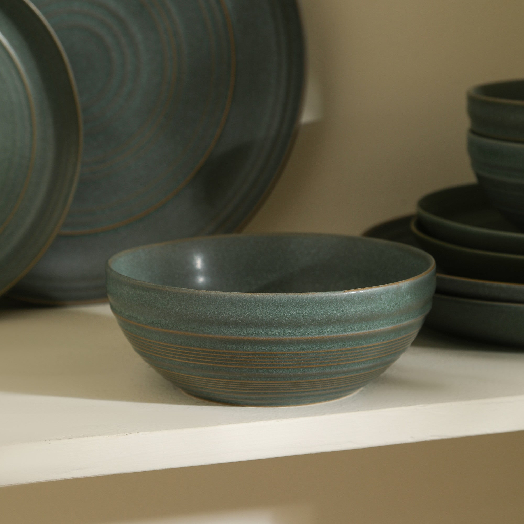 mercvo mercvoware Bowl mercvo - 4 Piece Green Ceramic Bowls with Textured Design, Nesting Feature, Microwave & Dishwasher Safe for Everyday Dining