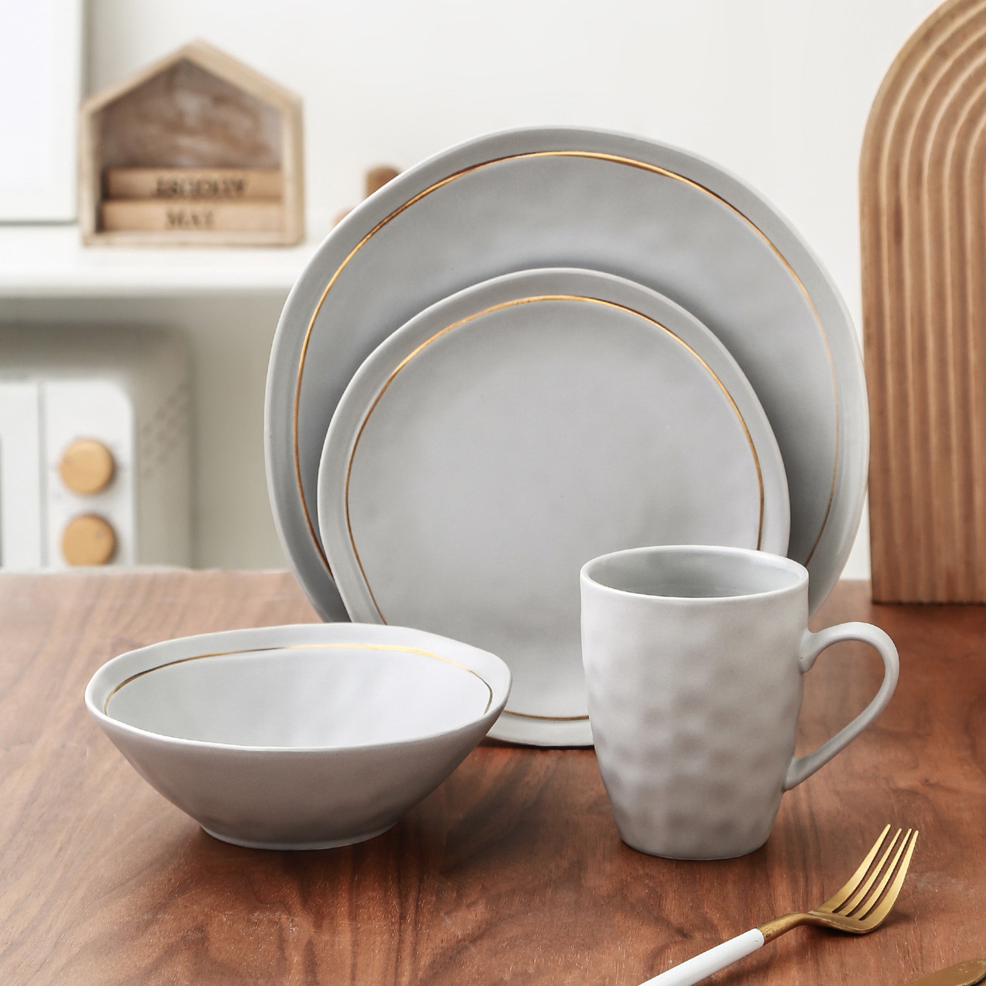 mercvo Porcelain Dinnerware mercvo - Gray: High - Quality Ceramic mercvo with Gold Accents, mercvoilable for Service of 4 or 8