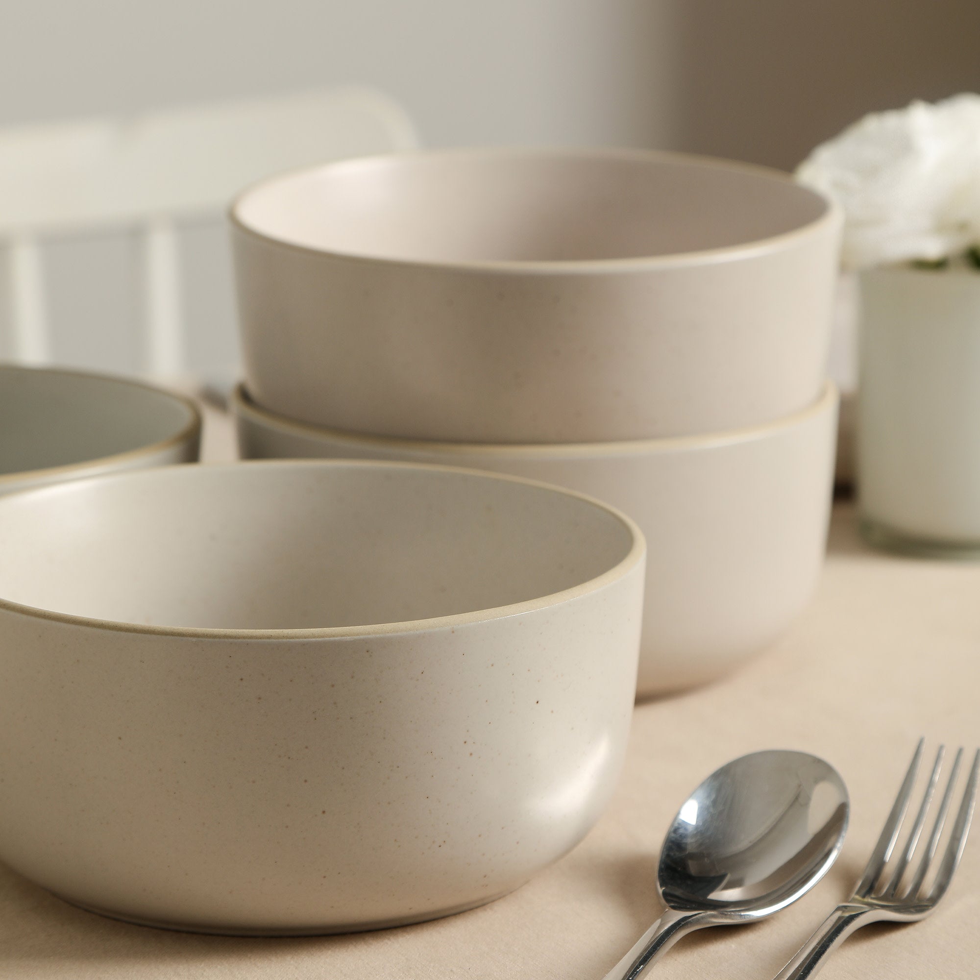 mercvo mercvoware Dinnerware mercvo – White Speckled | High – Quality Ceramic, Stackable, Suitable for 4 or 8 | Ideal for Everyday & Special Occasions