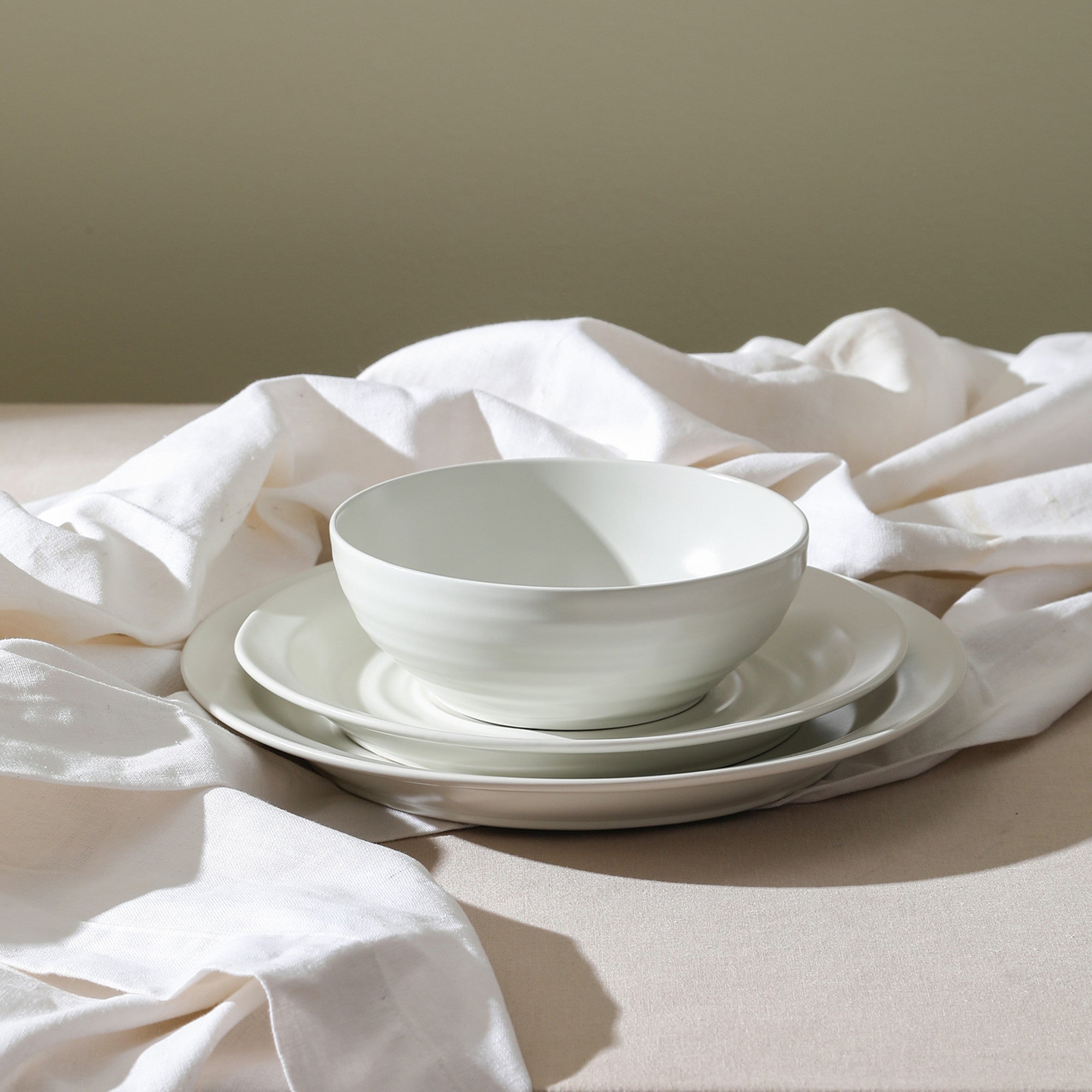 mercvo mercvoware Dinnerware mercvo with Cereal Bowls in White - Ceramic, Minimalist Design, Dishwasher & Microwave Safe, mercvoilable for Service of 4 or 8