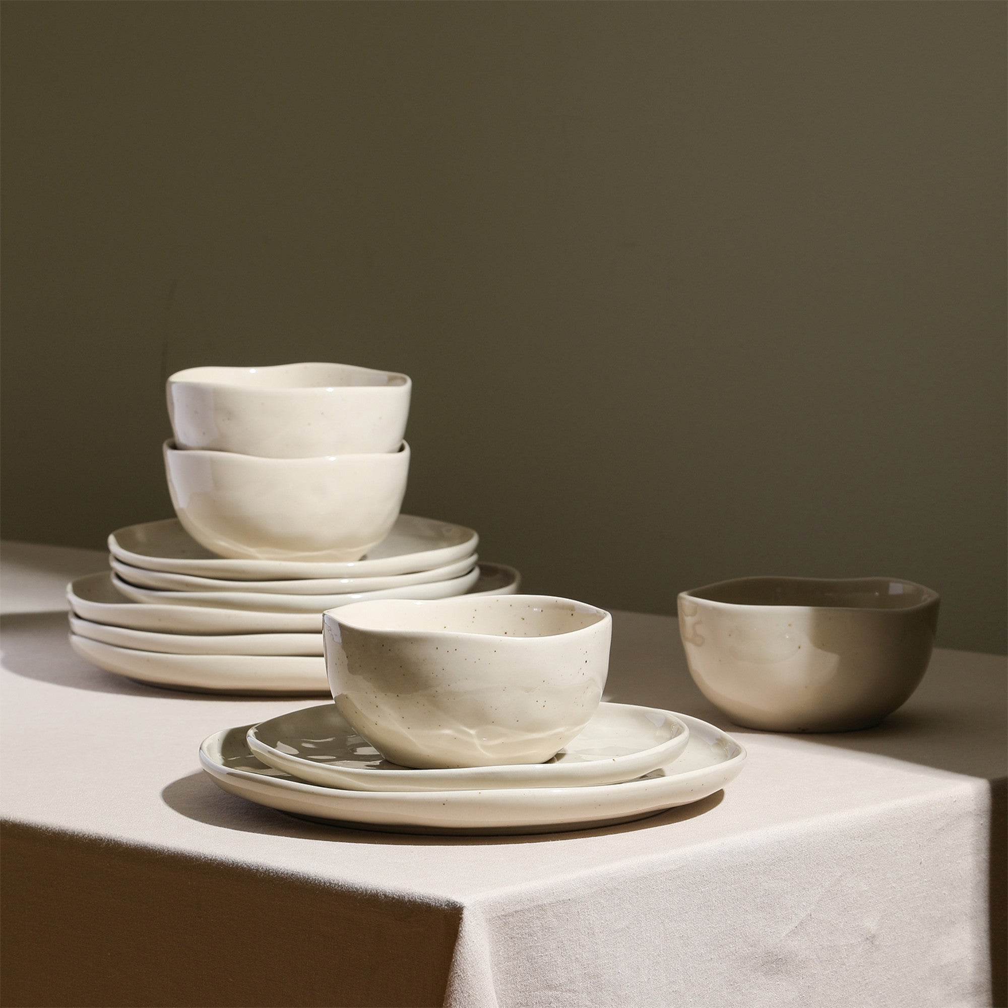 mercvo mercvoware Dinnerware mercvo in Beige - Ideal for 4 or 8, Microwave & Dishwasher Safe, Rustic - Chic Design