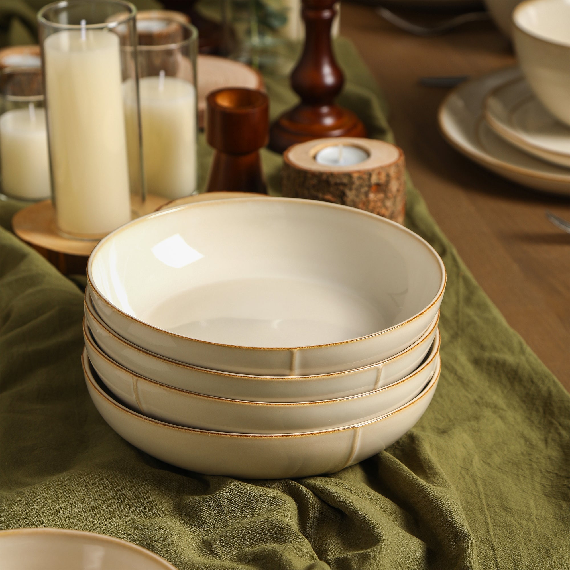 mercvo mercvoware Pasta Bowl mercvo in Beige - 4 or 8 Piece Service, Ceramic Bowls with Golden Rim and Stackable Design