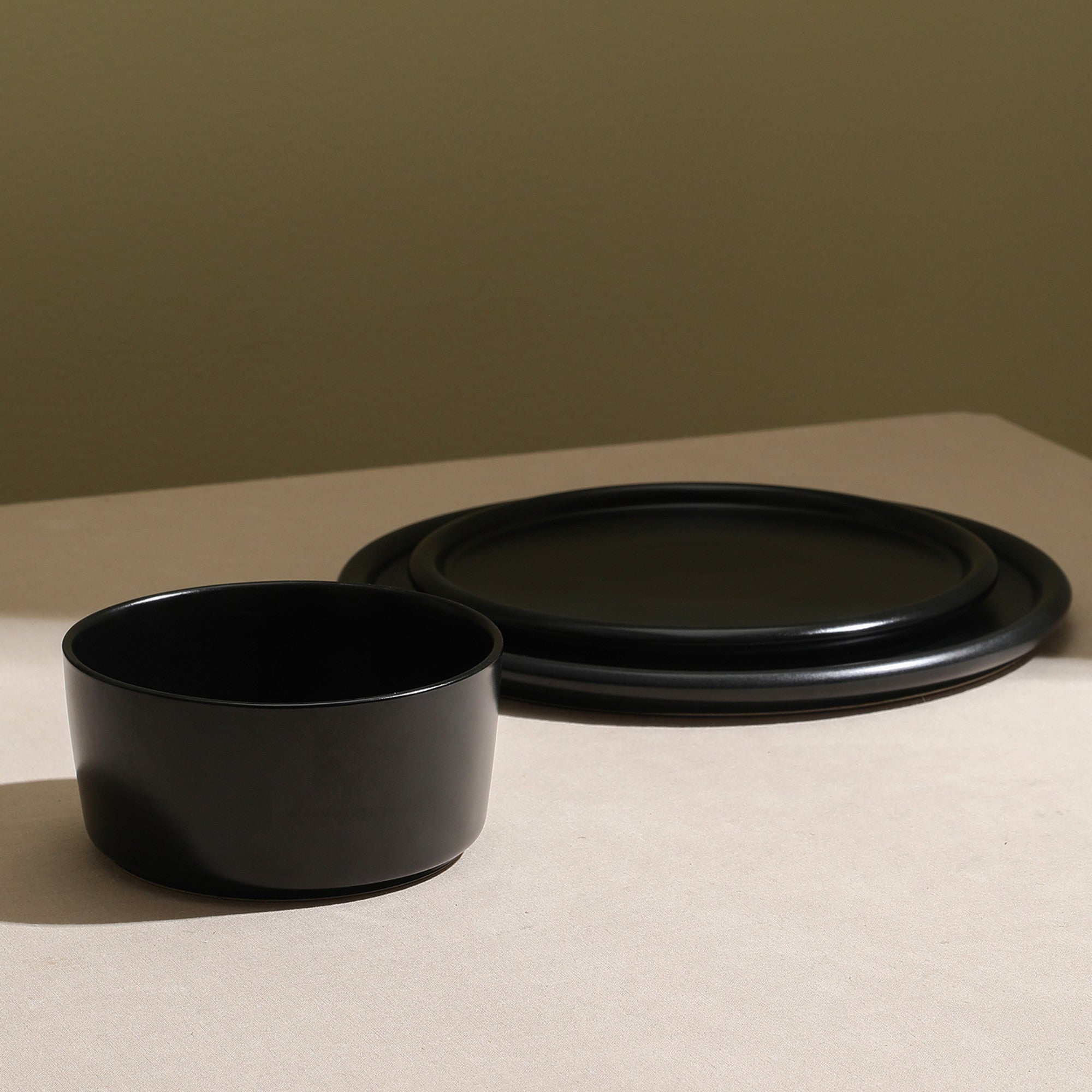 mercvo mercvoware Dinnerware mercvo - Black: A Sleek, Functional & Durable Tableware for 4 or 8, Ideal for Any Dining Occasion