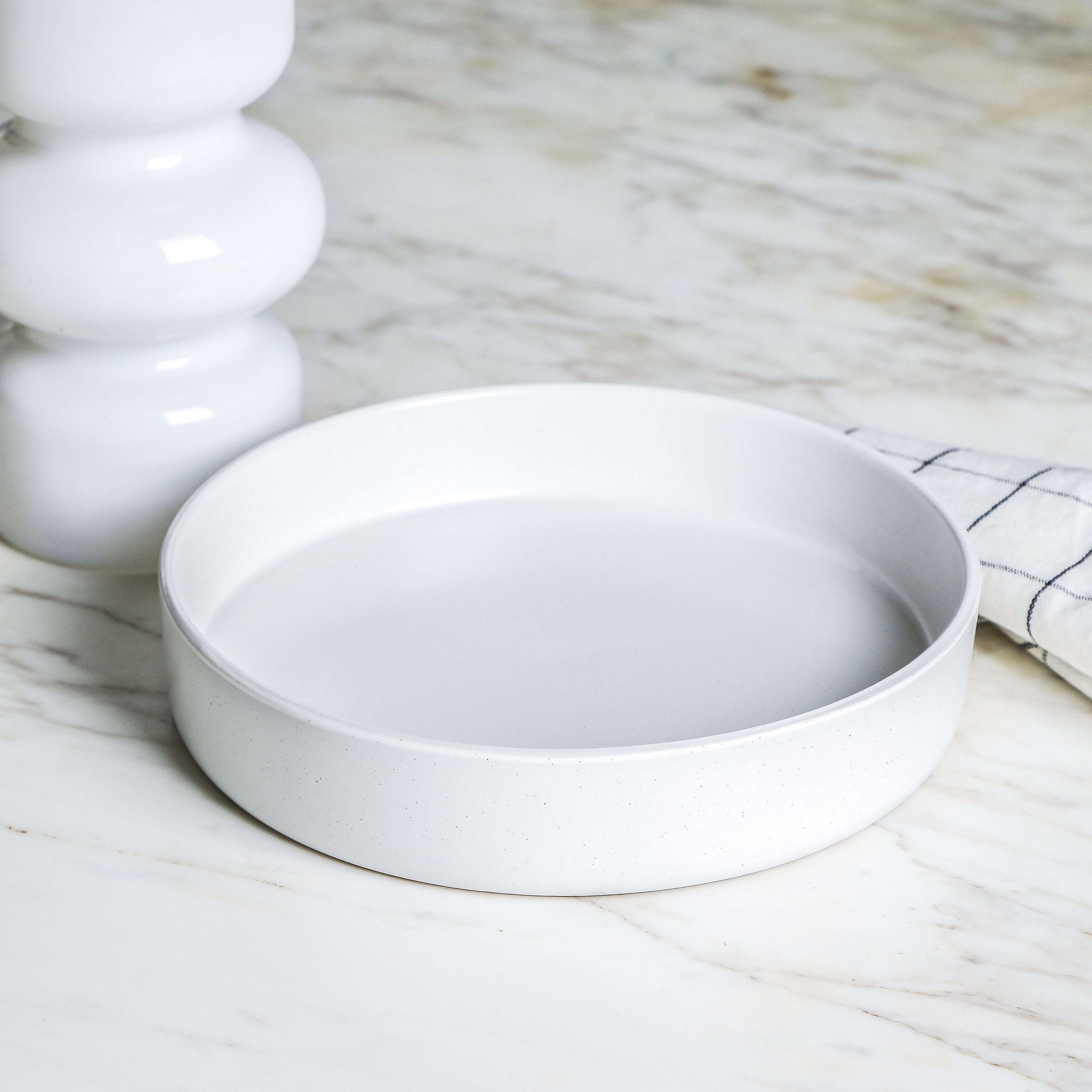 mercvo mercvoware Pasta Bowl - White Speckled: A Versatile, High - Quality Ceramic Dish for Dining and Decor