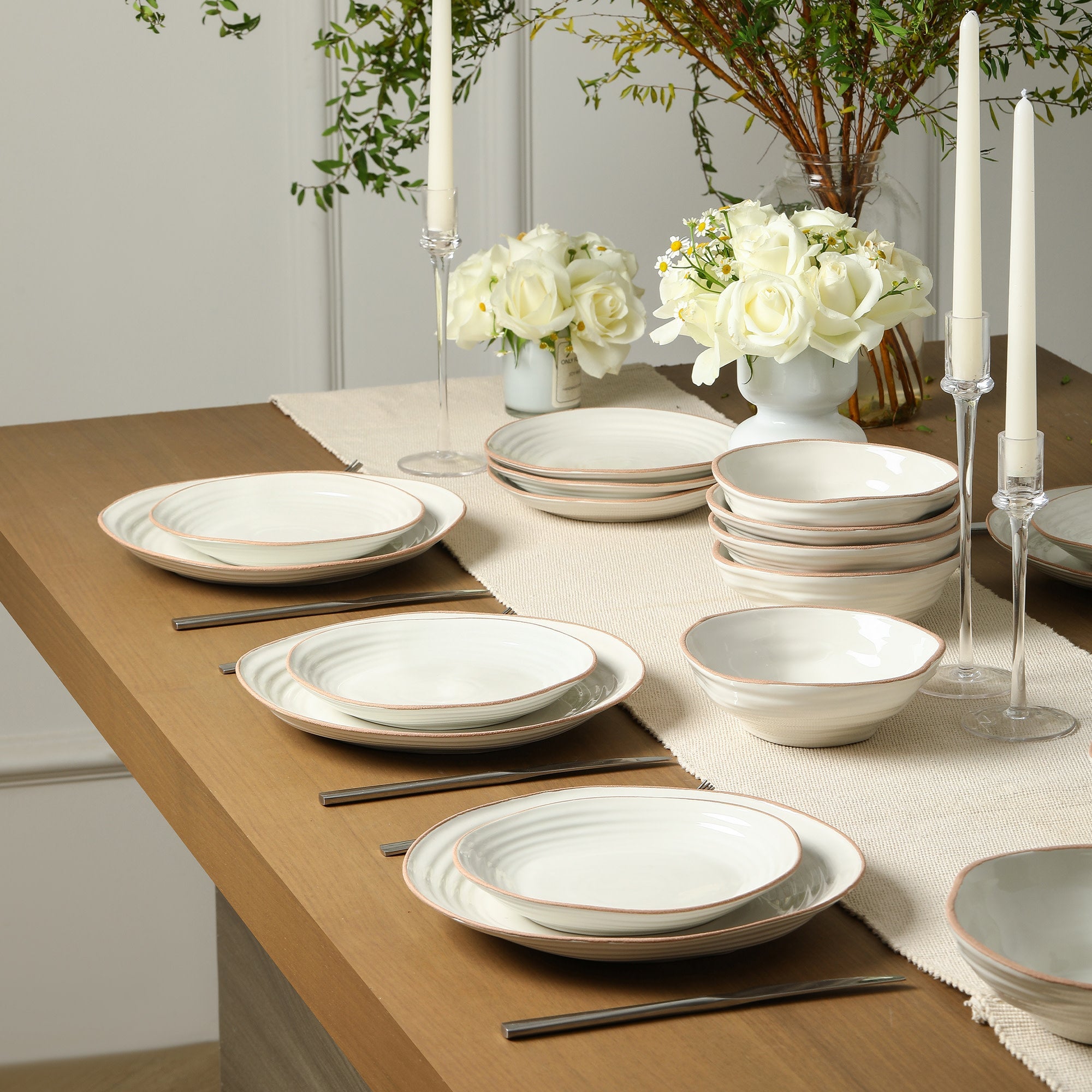 mercvo mercvoware Dinnerware mercvo - White | Service for 4 or 8 | Beach - Inspired Design with Ridged Patterns & Contrasting Rim