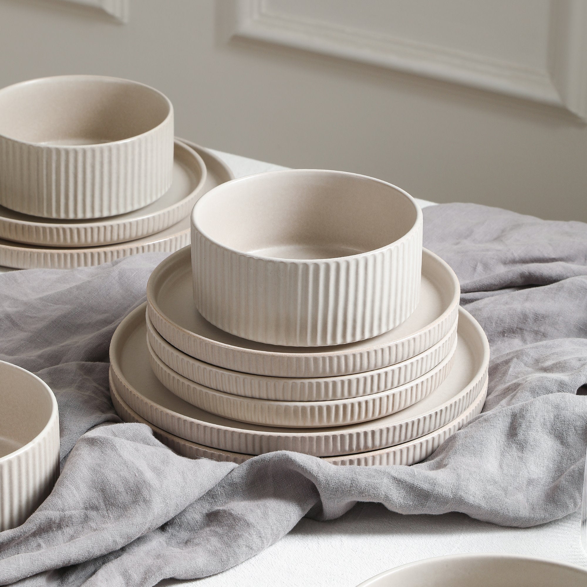 mercvo mercvoware Dinnerware mercvo in Beige - Modern, Versatile, and Practical for 4 or 8 People