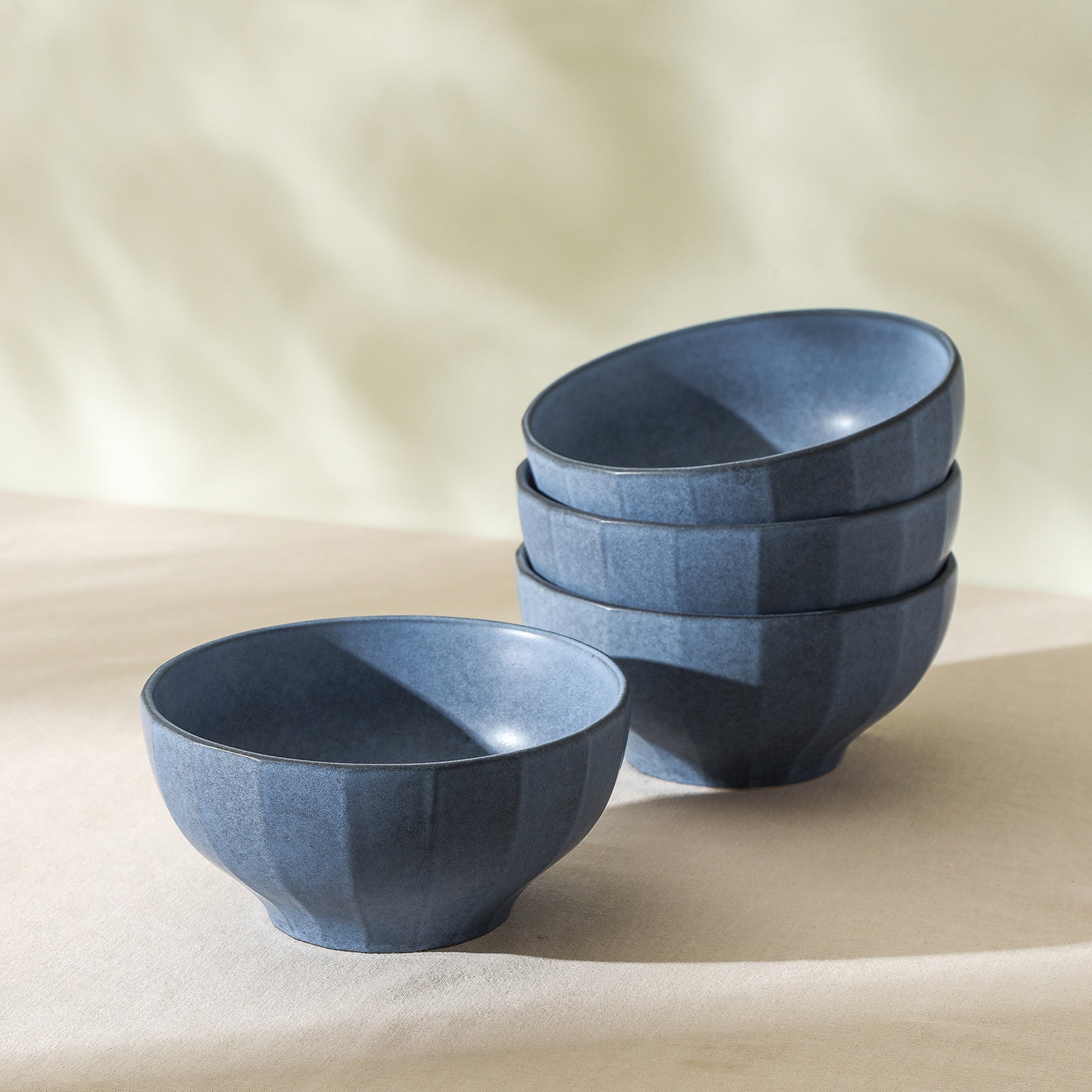 mercvo mercvoware Bowl - Blue 4 - Piece mercvo: Muted Blue Ceramic Bowls with Faceted Design for Dining and Storage