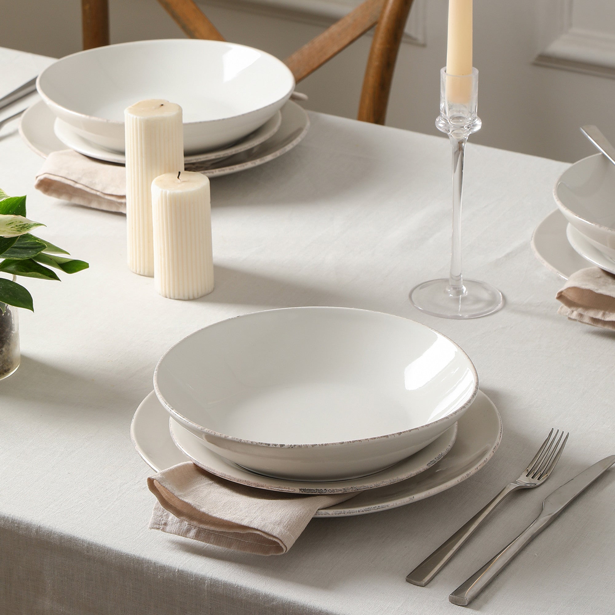 mercvo mercvoware Dinnerware mercvo - White: Durable, Versatile & Vintage - Inspired for Parties of 2 or 4