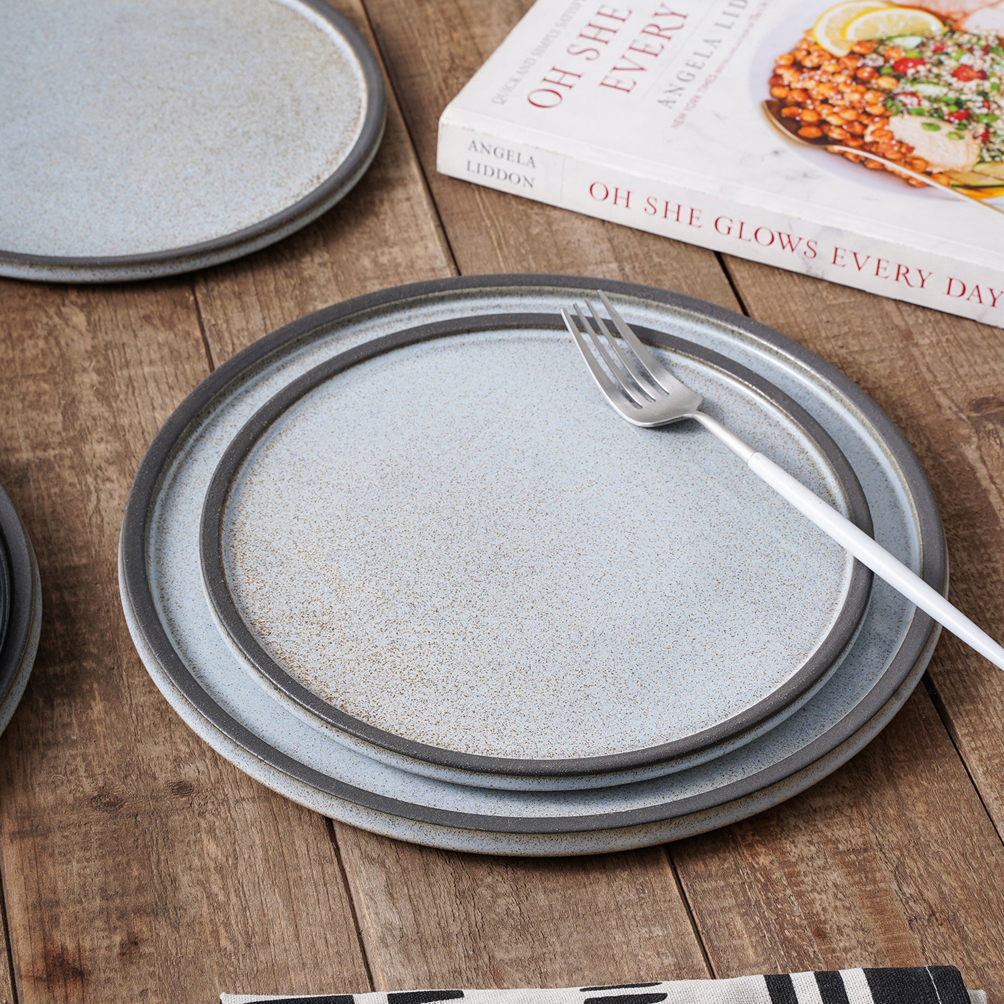 mercvo mercvoware Dinner Plate mercvo - Gray - Green - Blue: 4 Piece Artisanal Ceramic Plates for Daily & Special Dining