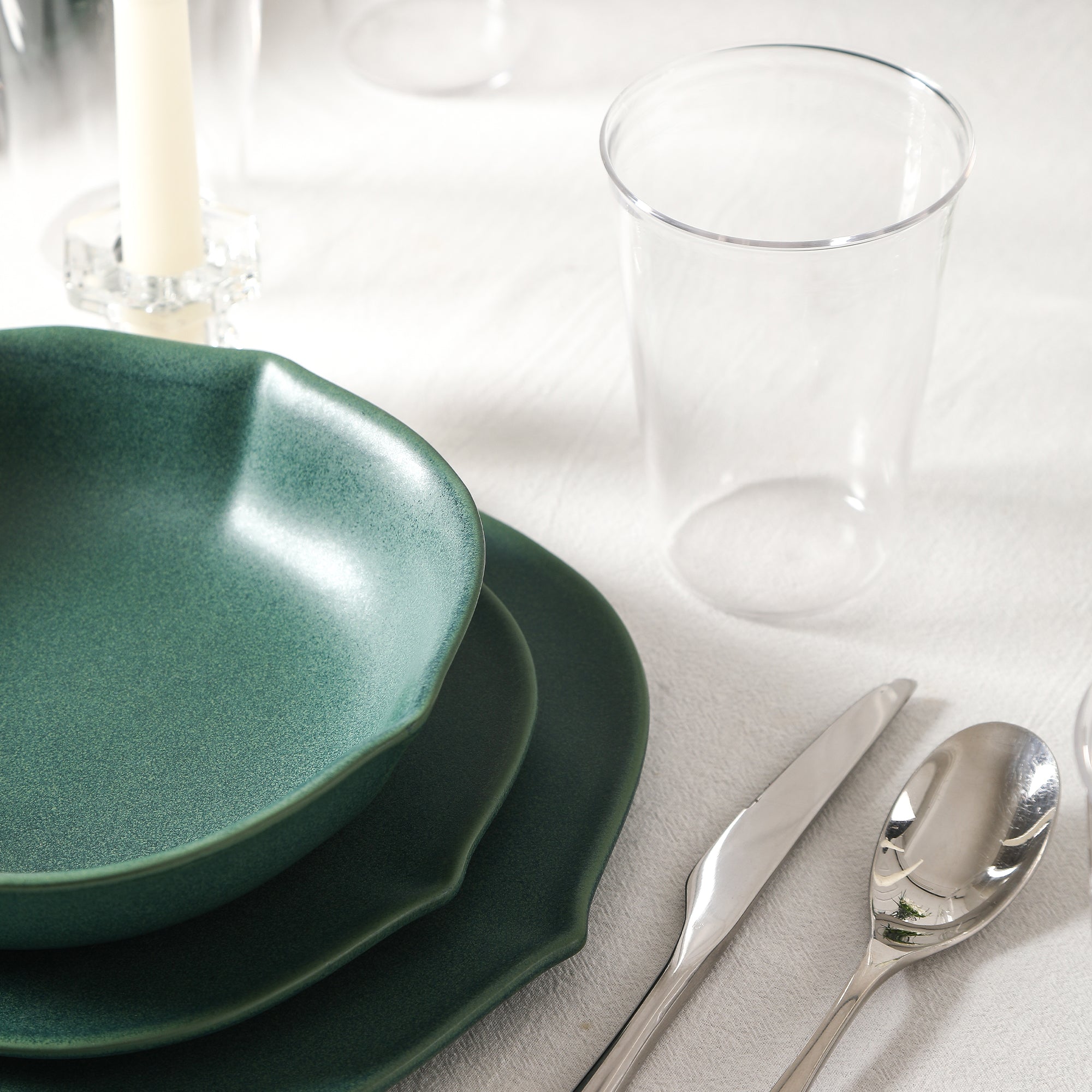 mercvo mercvoware, Borosilicate Glass Dinnerware mercvo in Green - Service for 4 or 8, Ideal for Any Occasion
