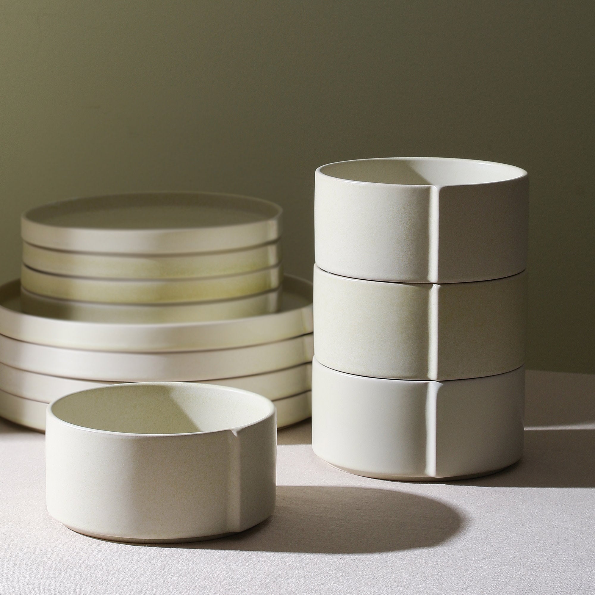 mercvo mercvoware Bowl - Beige: A Modern, Functional and High - Quality Ceramic Tableware mercvo for Dining and Storage