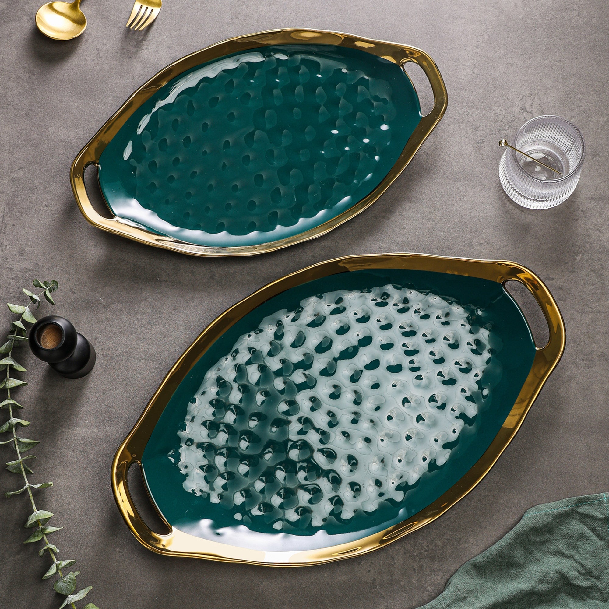 mercvo Porcelain Service Plate mercvo - Green #2: Luxury Oval Plates with Gold Trim, Stackable & Versatile for Dining & Decor